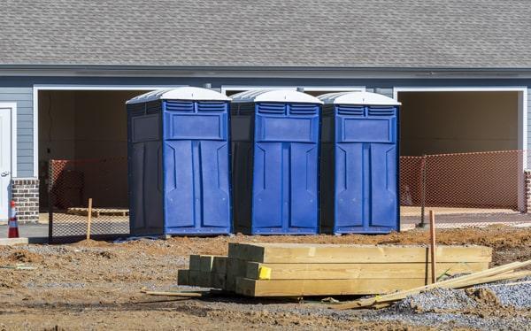 work site porta potties provides a self-contained water supply for all of our porta potties on work sites